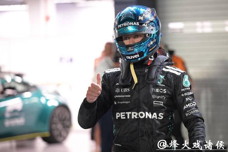 F1新加坡站正赛:拉塞尔杆位夺冠 维斯塔潘亚军 F1新加坡站正赛:拉塞尔杆位夺冠 维斯塔潘亚军