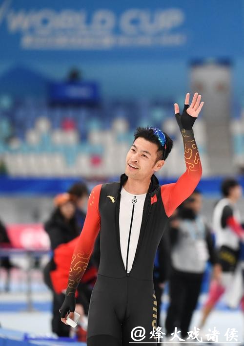 速度滑冰男子1000米 美国选手夺冠宁忠岩第三 速度滑冰男子1000米 美国选手夺冠宁忠岩第三